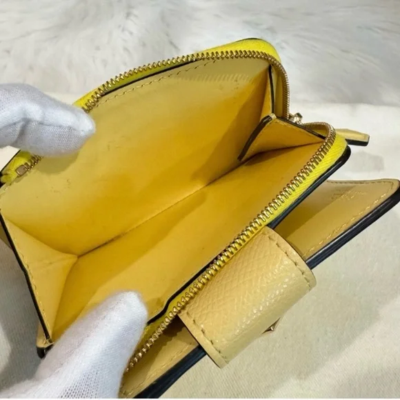 Fendi Yellow Wallet with Gold Logo - Picture 8 of 16